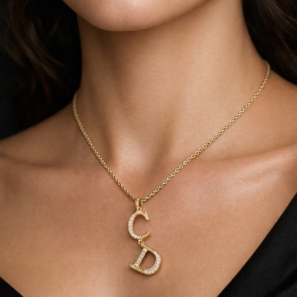 DiorDash Mystery Bags/Boxes Opportunity for $25 Dior - Picture 4 of 4